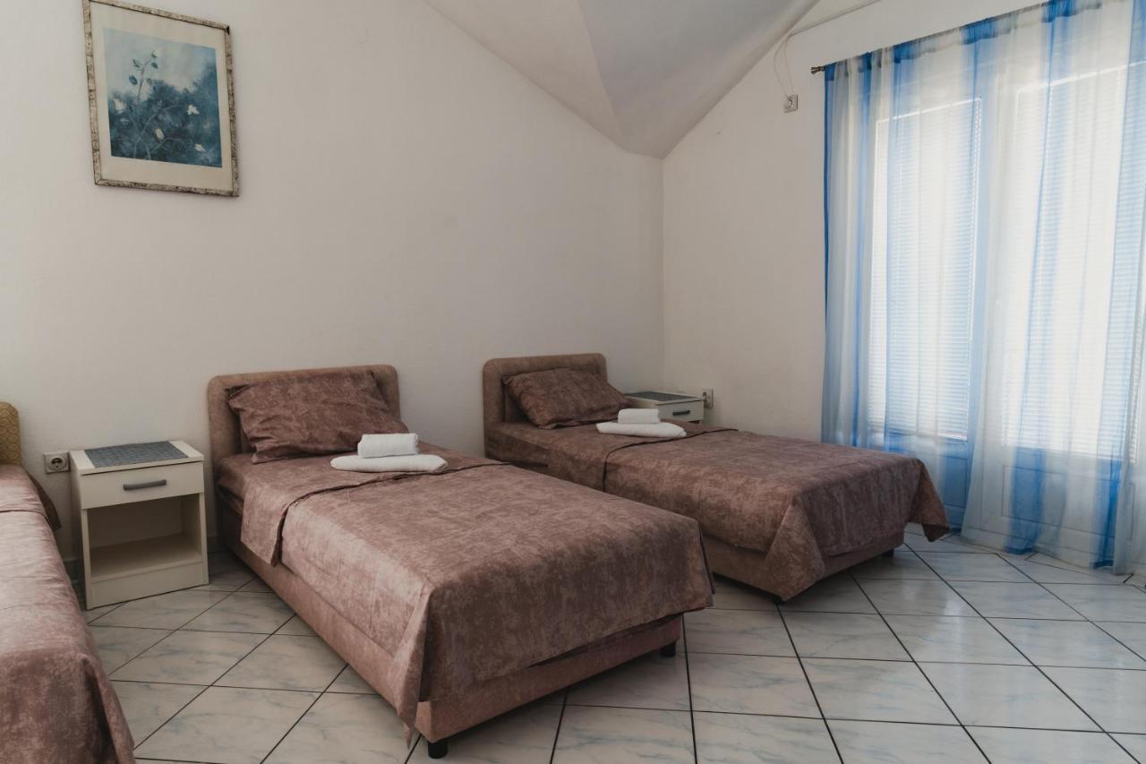 Apartments Djukic Tivat Eksteriør bilde