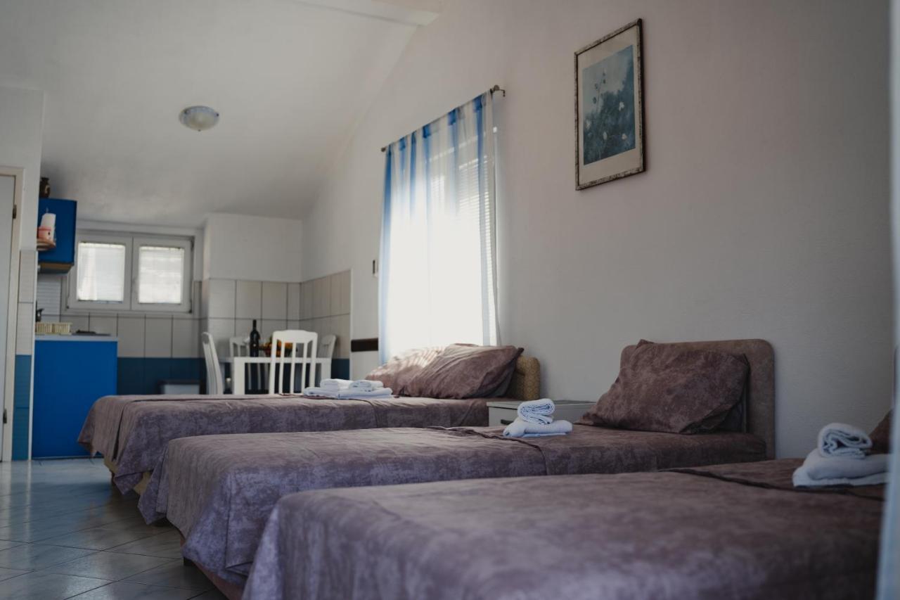Apartments Djukic Tivat Eksteriør bilde