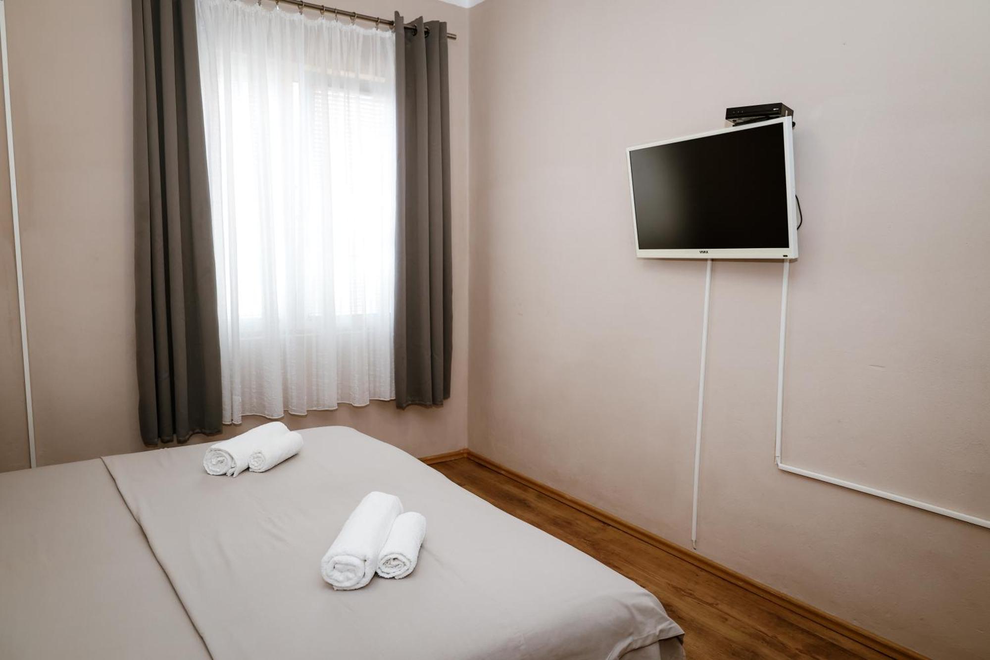 Apartments Djukic Tivat Eksteriør bilde