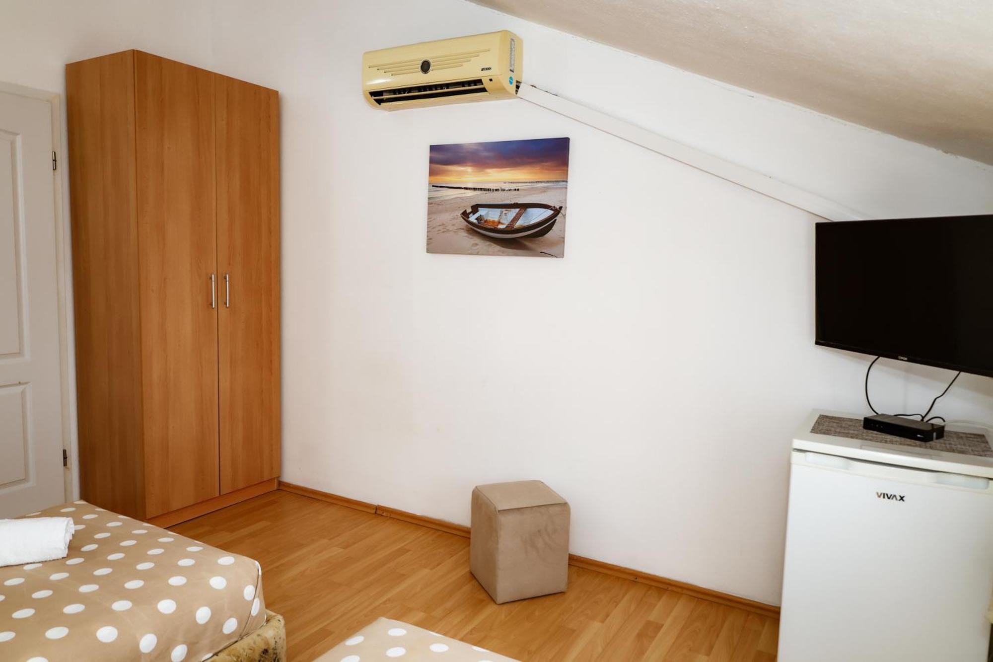 Apartments Djukic Tivat Eksteriør bilde