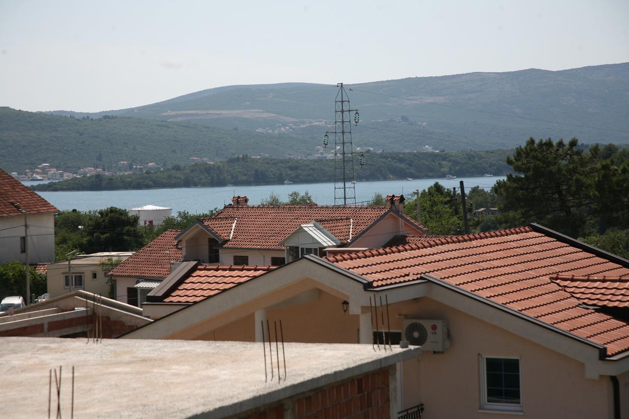 Apartments Djukic Tivat Eksteriør bilde